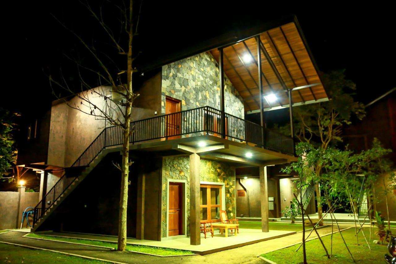 Doola River Edge Udawalawe Exterior foto